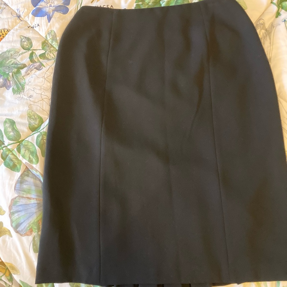 Express black skirt size 4